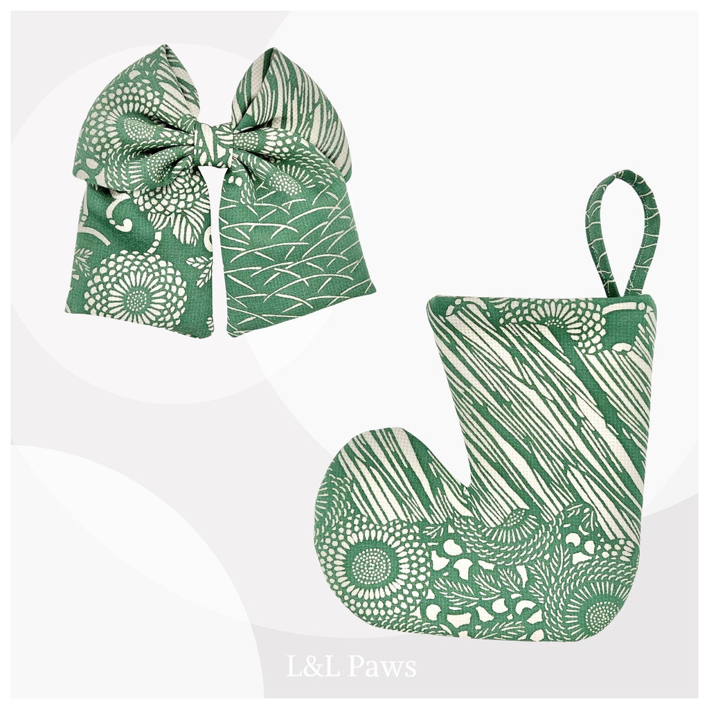 Chrysanthemum 菊 - Silk Ribbon Bow Tie & Christmas Stocking Set - Day 11